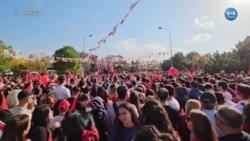 Binlerce yurttaş, Mustafa Kemal Atatürk'e saygısını sunmak için Anıtkabir'e akın ediyor