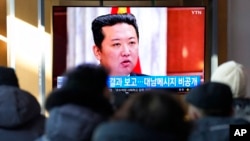 Kuzey Kore lideri Kim Jong Un 1 Ocak tarihinde televizyondan halka seslendi.